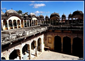 Raghunathji temple, Mahansar - View of inner courtyard and the terrace.